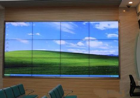 温县液晶拼接屏的另类用法。